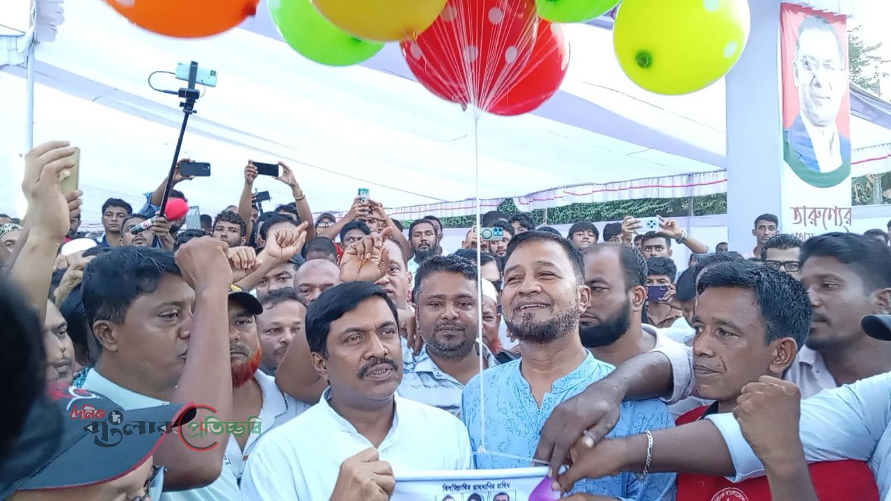 কুমিল্লায় যুবদলের ৪৭তম প্রতিষ্ঠাবার্ষিকী উপলক্ষে যুব সমাবেশ ও বর্ণাঢ্য র‍্যালি অনুষ্ঠিত